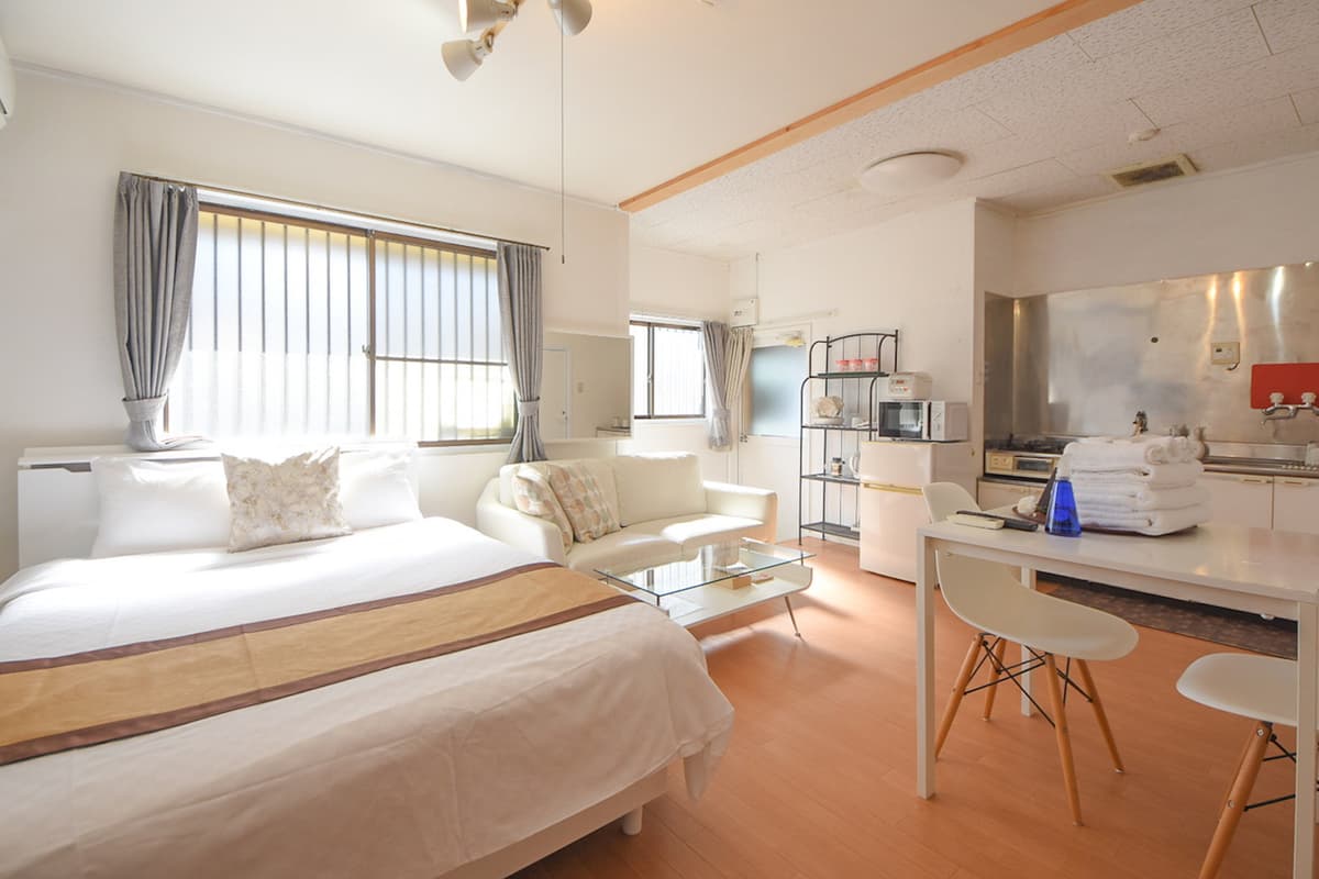 MR1（3张双人床）