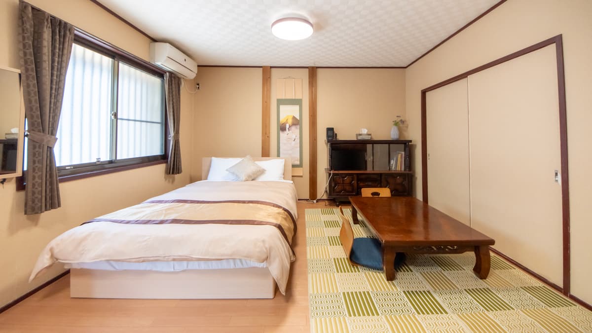 MR2（双人床+榻榻米）